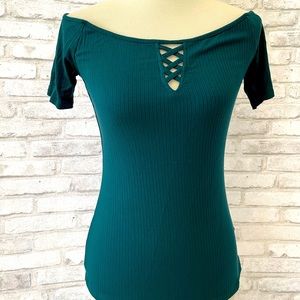 Guess Almería Off Shoulder Top